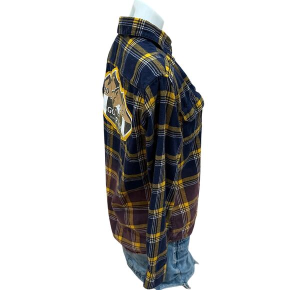 Montana State Bobcats Plaid Flannel Shirt Shacket SMALL Oversize Unique Football - Picture 3 of 6